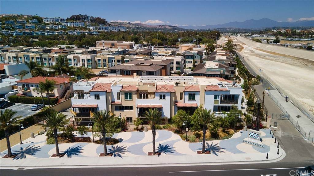 1523 Doheny Way - Photo 1