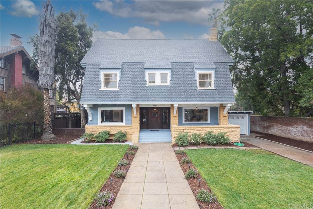 2248 Hobart Boulevard - Photo 1