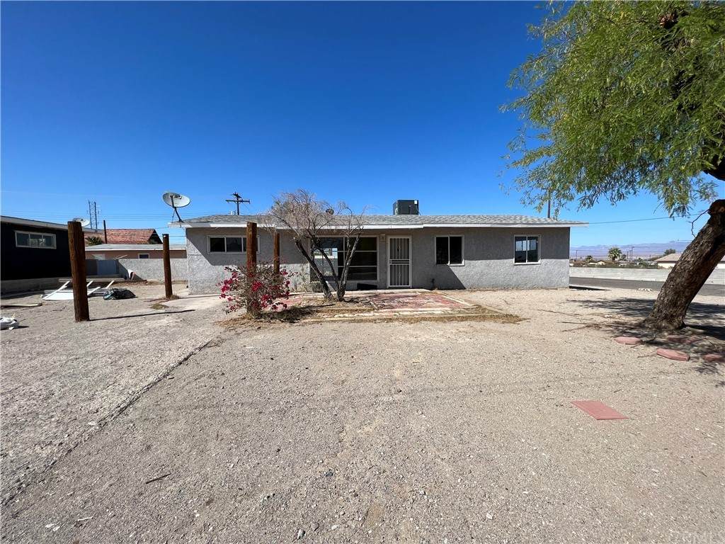 1901 Luna Vista Street - Photo 1