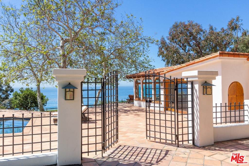 32752 Pacific Coast Highway - Photo 1