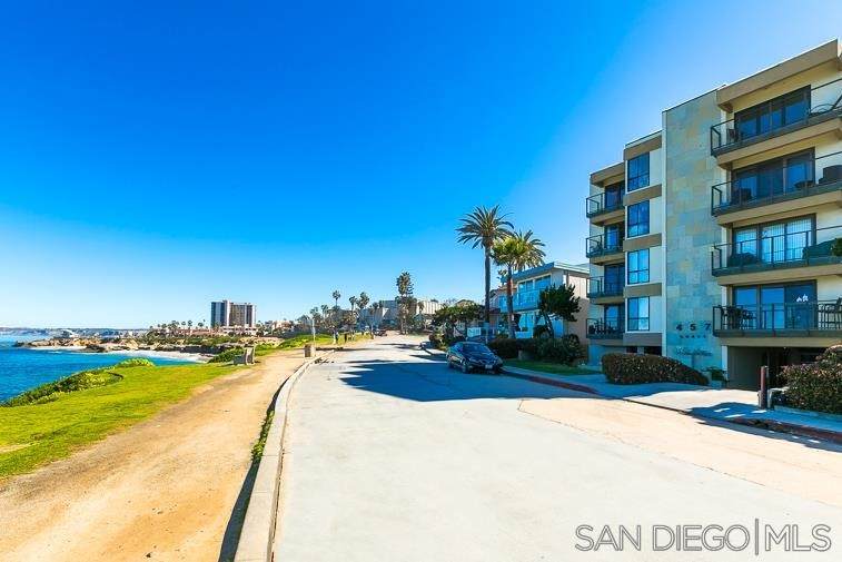 457 Coast Blvd - Photo 1
