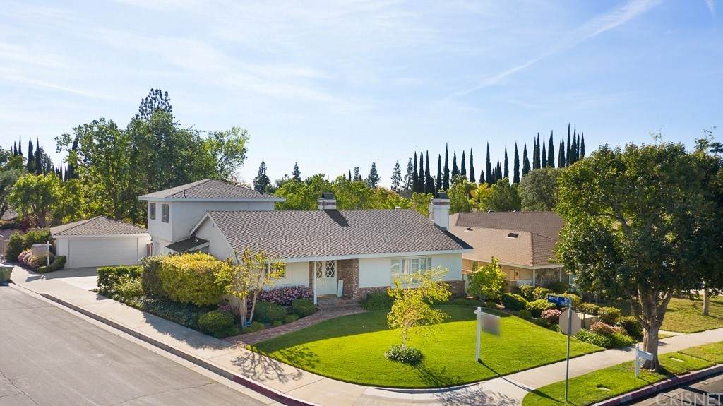 10054 Melvin Avenue - Photo 1