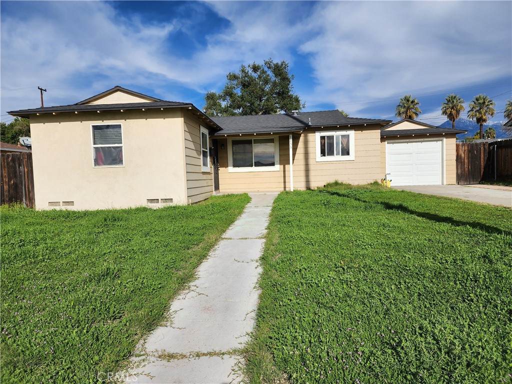 1855 Elaine Street - Photo 1