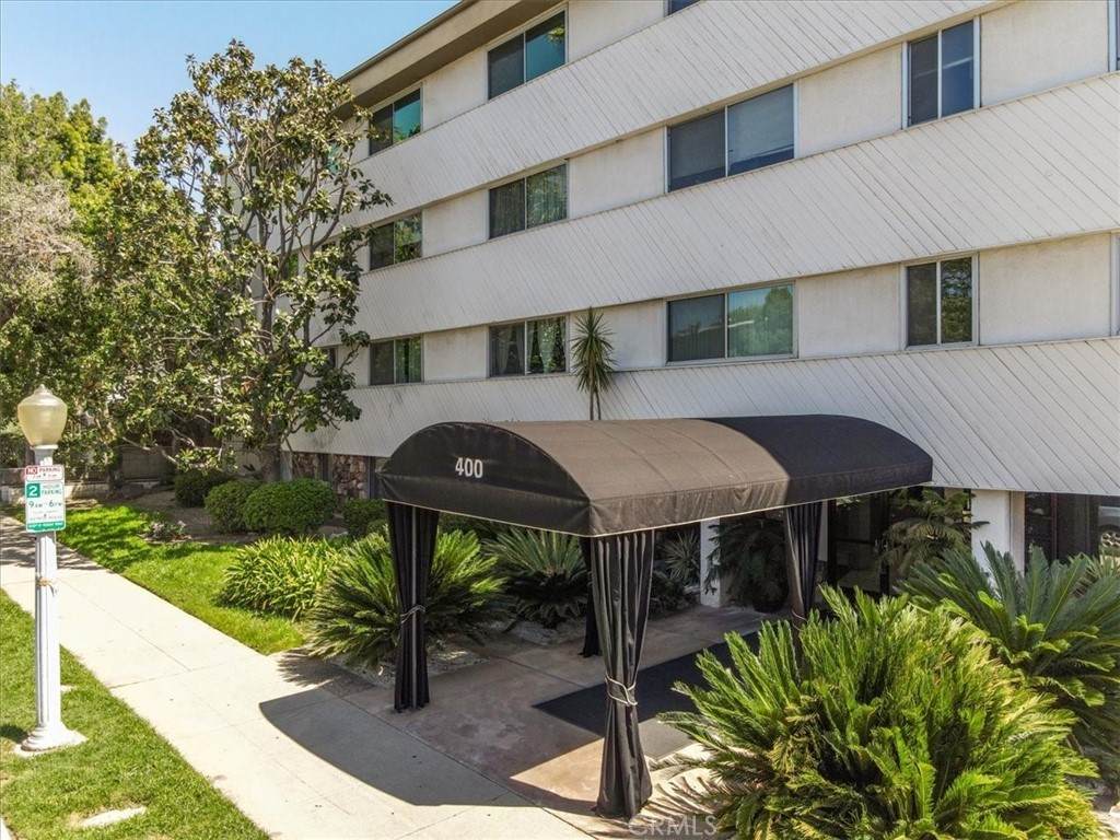 400 Los Robles Avenue - Photo 1