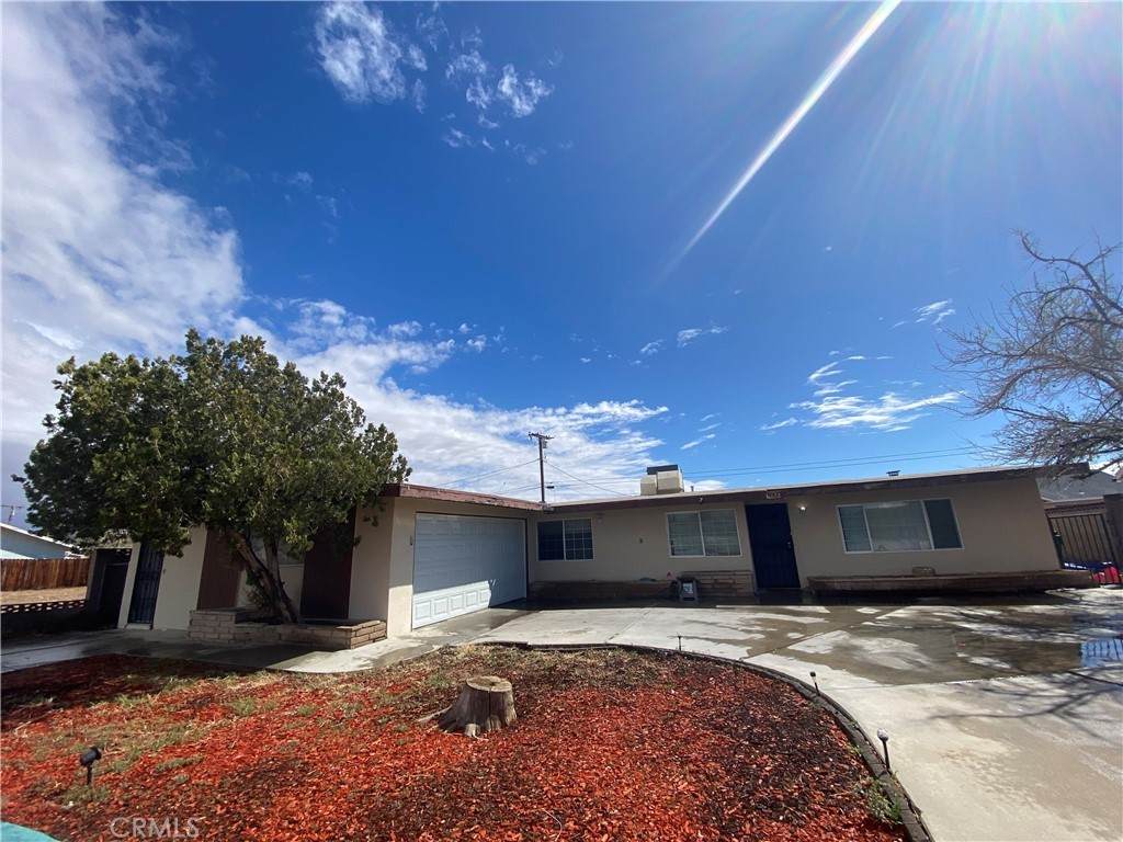 9340 Jacaranda Avenue - Photo 1
