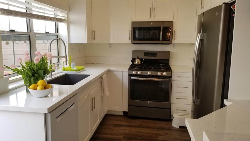 9960 Scripps Vista Way - Photo 1