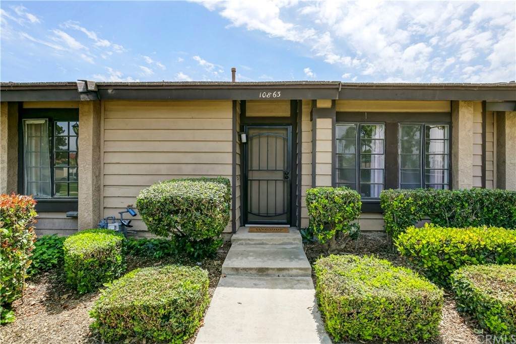 10863 Loro Verde Avenue - Photo 1