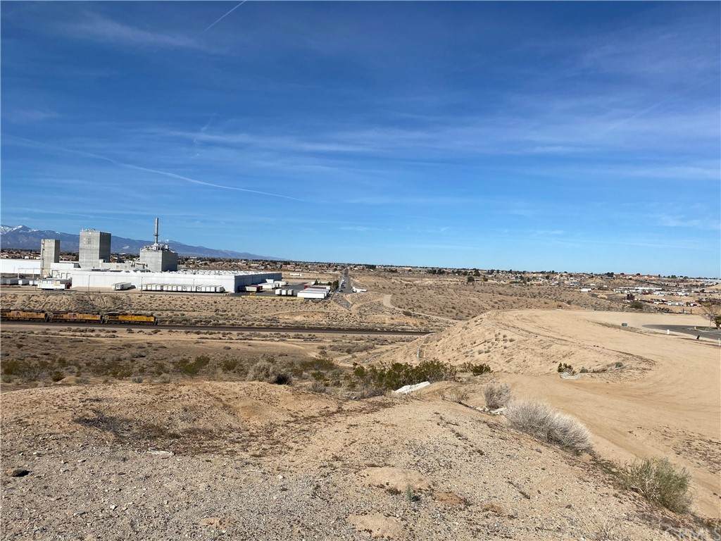 0 Ridgecrest Rd - Photo 1