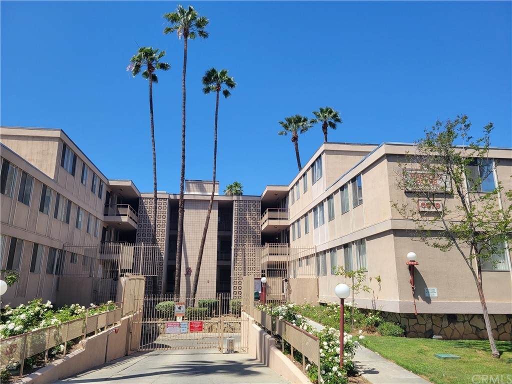 6979 Palm Ct - Photo 1