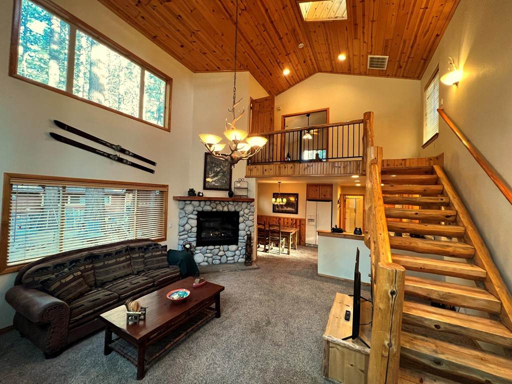 42723 La Cerena Avenue - Photo 1