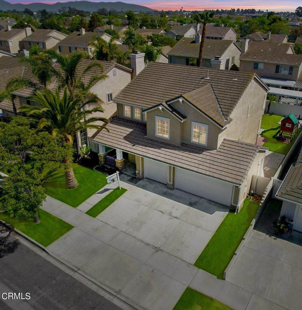 1172 Katrina Way - Photo 1