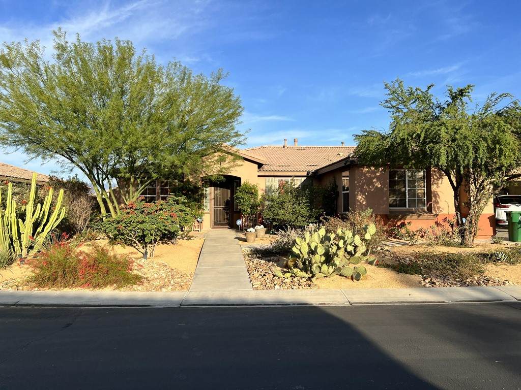 41685 Michelle Place - Photo 1