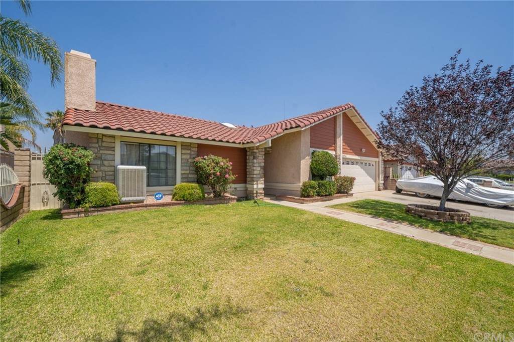 24706 Mantee Place - Photo 1