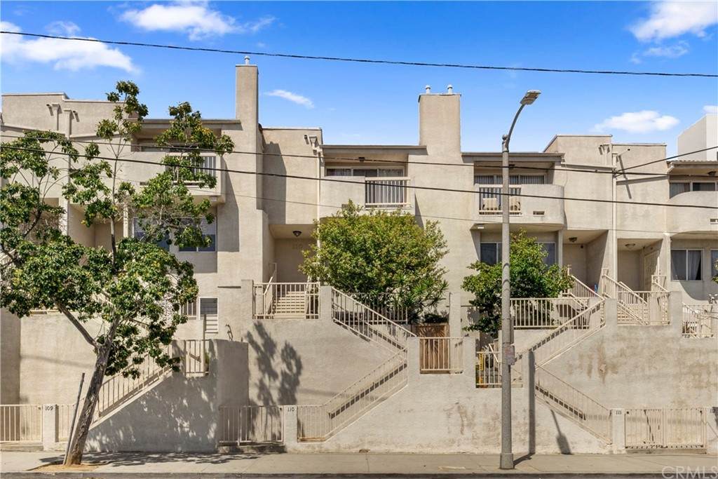 995 Figueroa - Photo 1