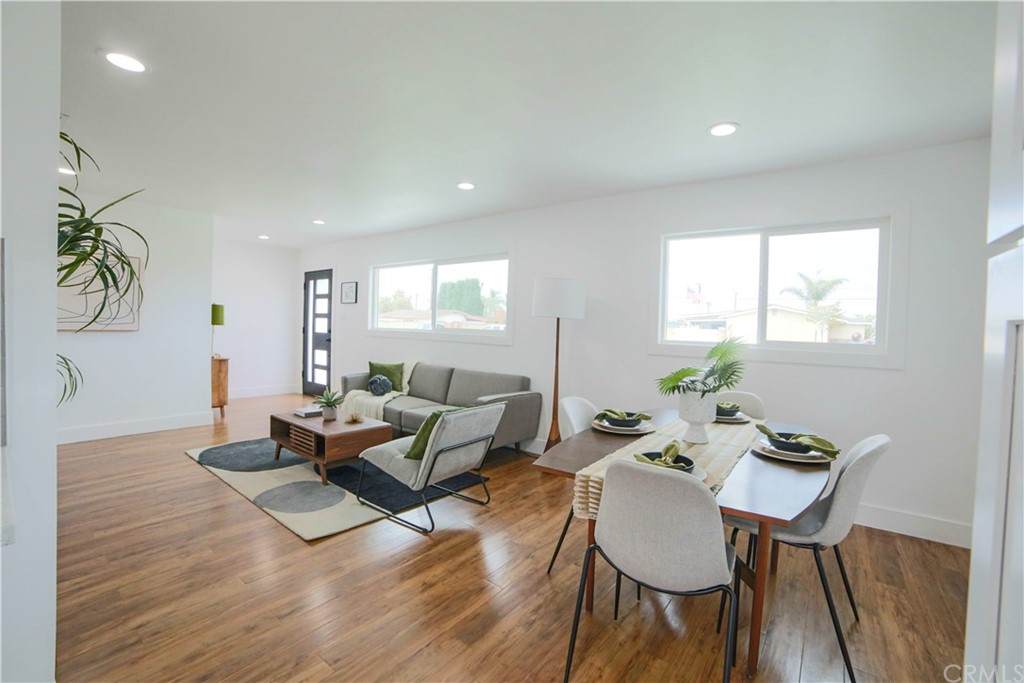 7556 El Prado Way - Photo 1