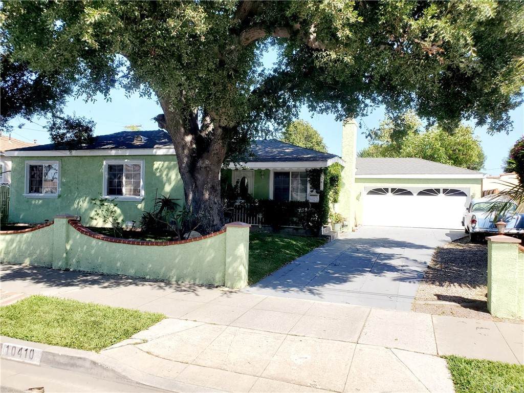 10410 Dolan Avenue - Photo 1