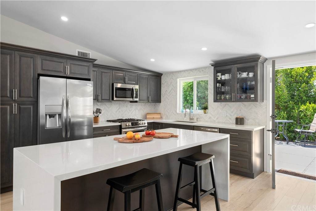 2123 Parsons Street - Photo 1