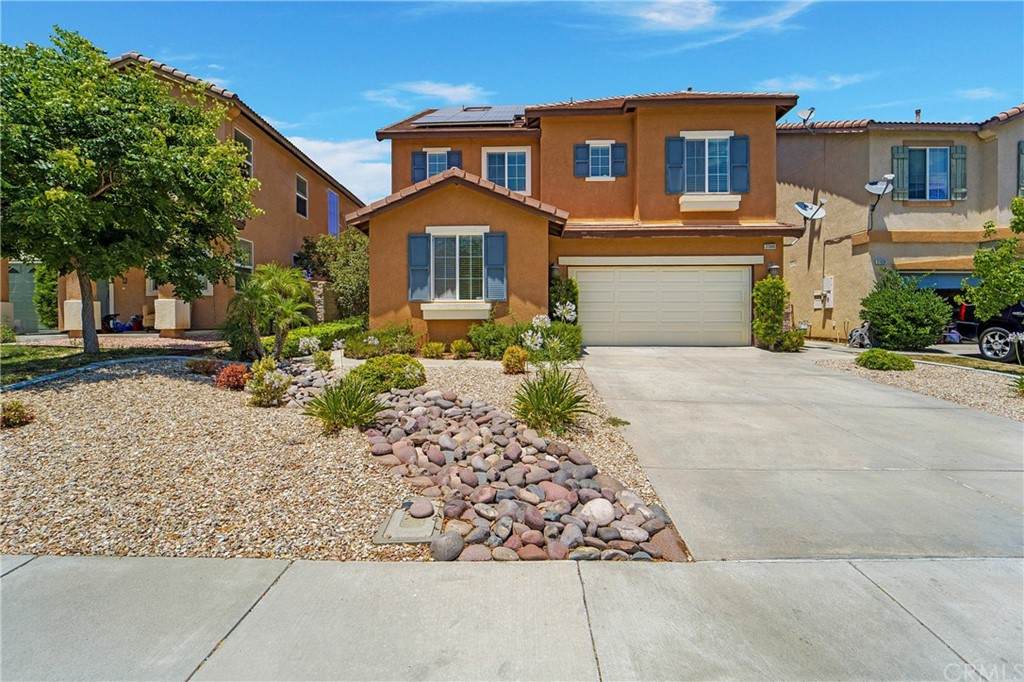 31646 Rosales Avenue - Photo 1