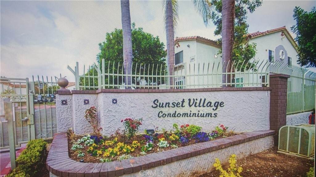 3560 Sunset Lane - Photo 1