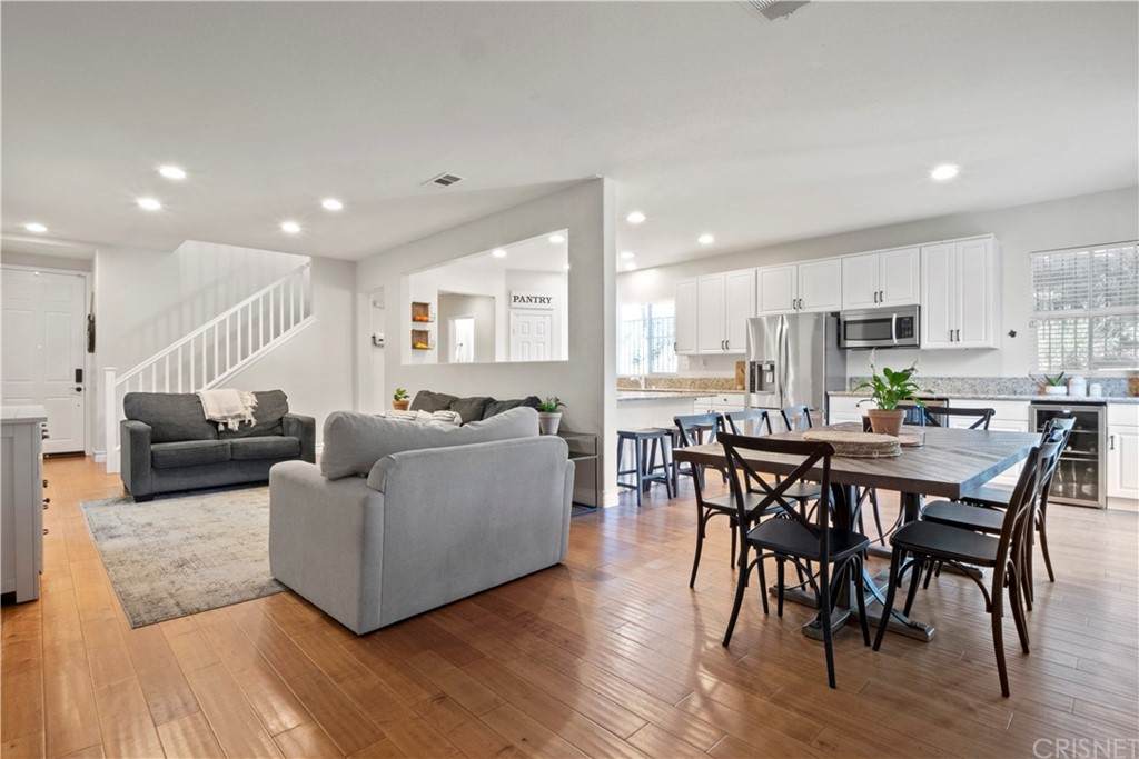 29208 Cowboy Court - Photo 1