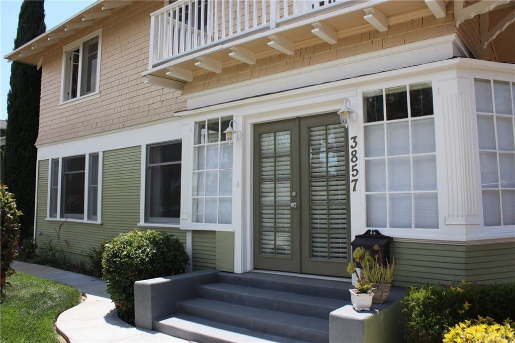3857 Pine Street - Photo 1