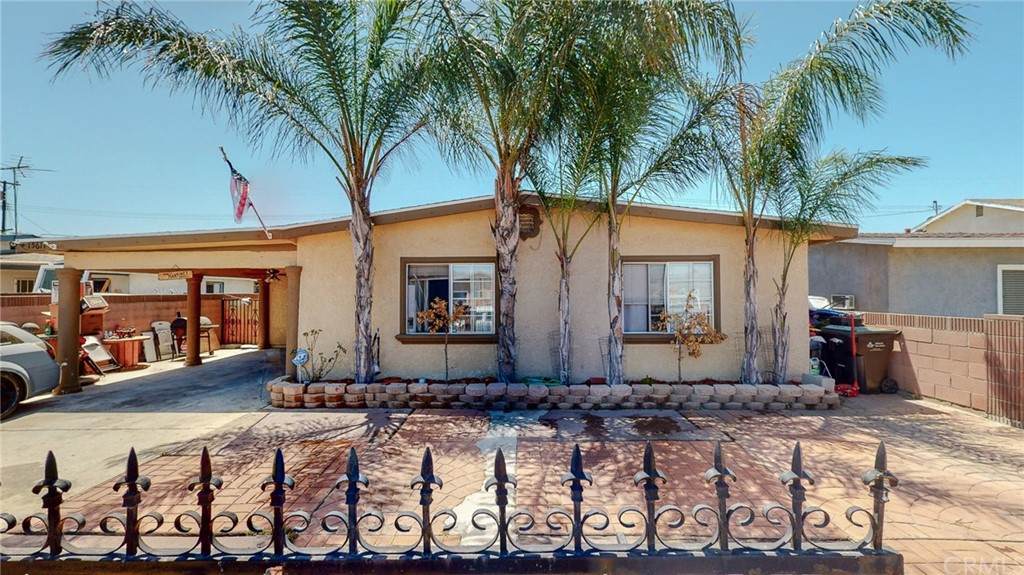 15617 Cameo Avenue - Photo 1