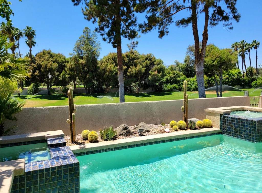 267 Kavenish Drive - Photo 1