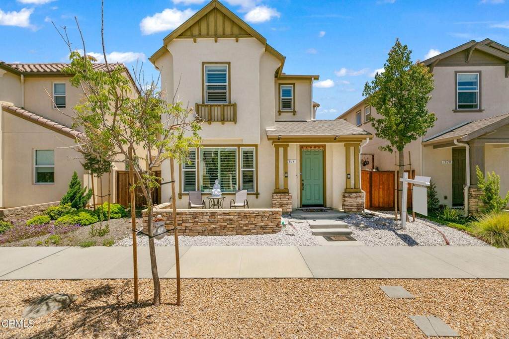 1814 Daffodil Avenue - Photo 1