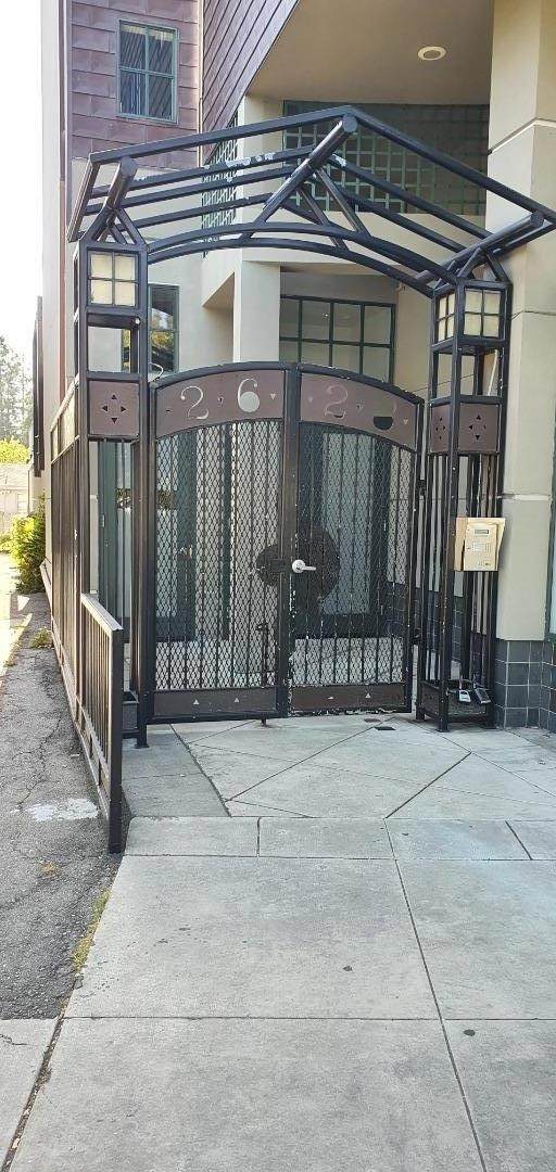 2628 Telegraph Avenue - Photo 1