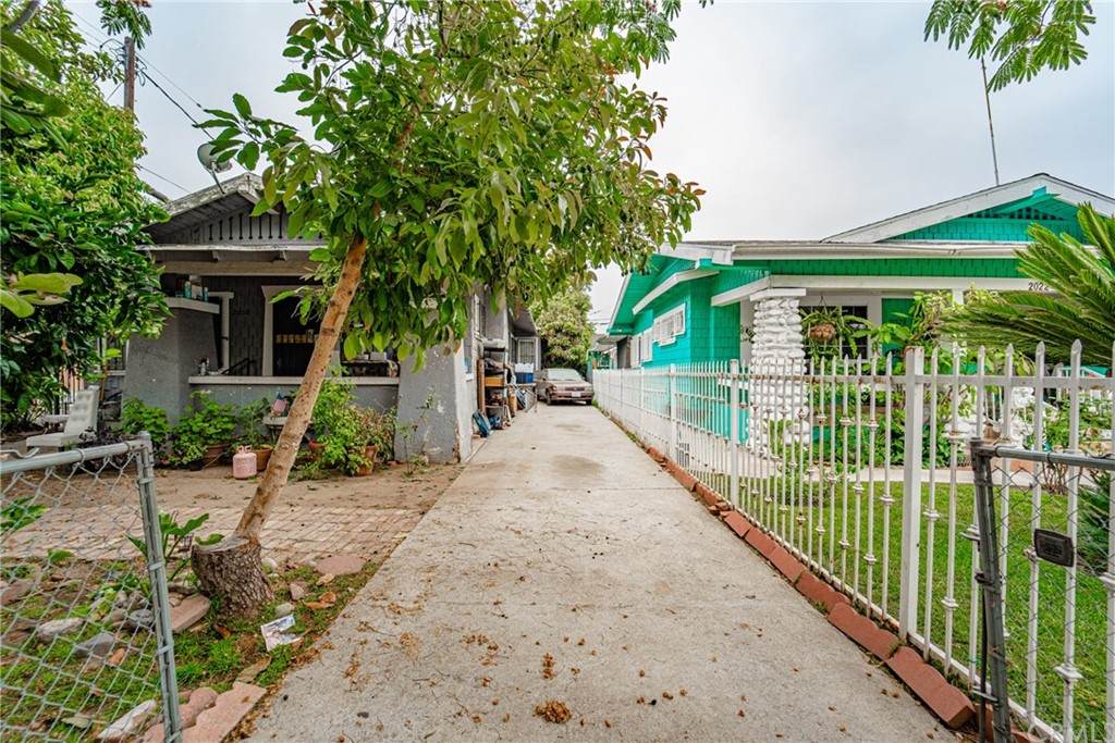 2018 31st Street - Photo 1