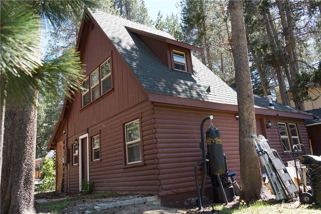 3725 Aspen Avenue - Photo 1