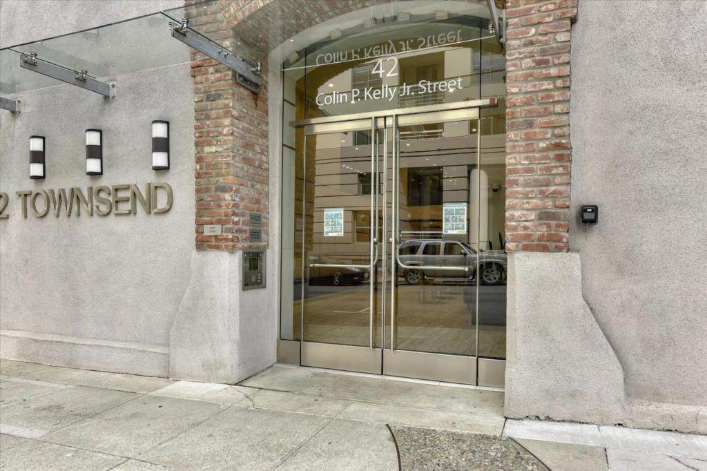 72 Townsend Street - Photo 1