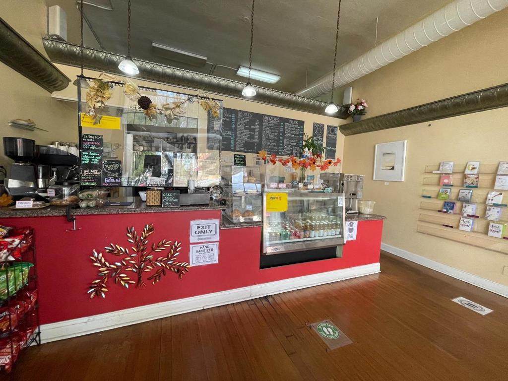1414 Encinal Avenue - Photo 1