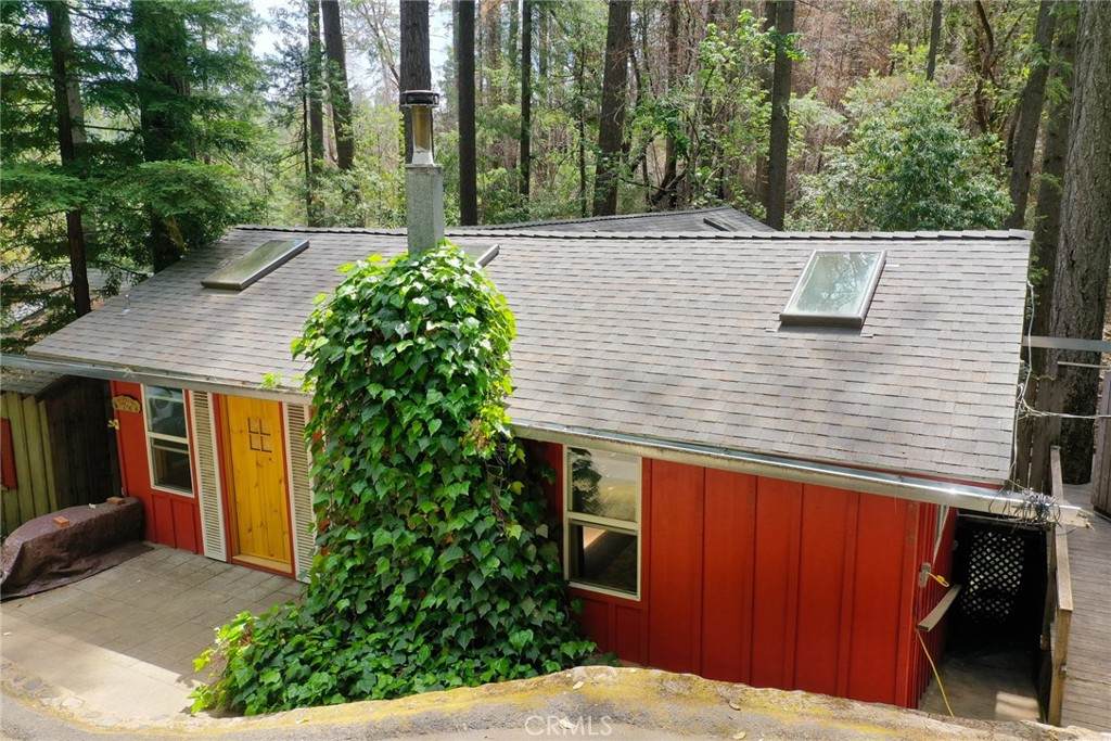 15 Toyon Trail - Photo 1
