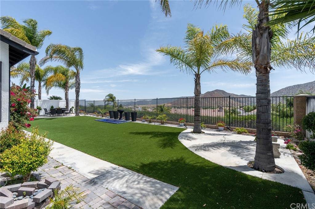 23259 Kent Court - Photo 1