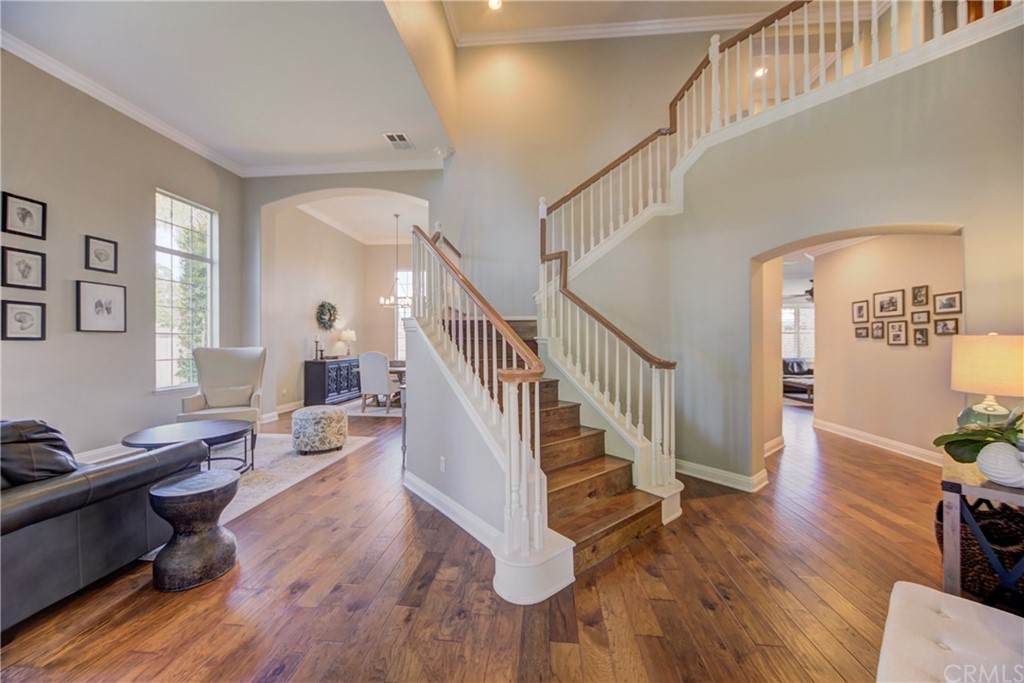 40259 Cambridge Street - Photo 1