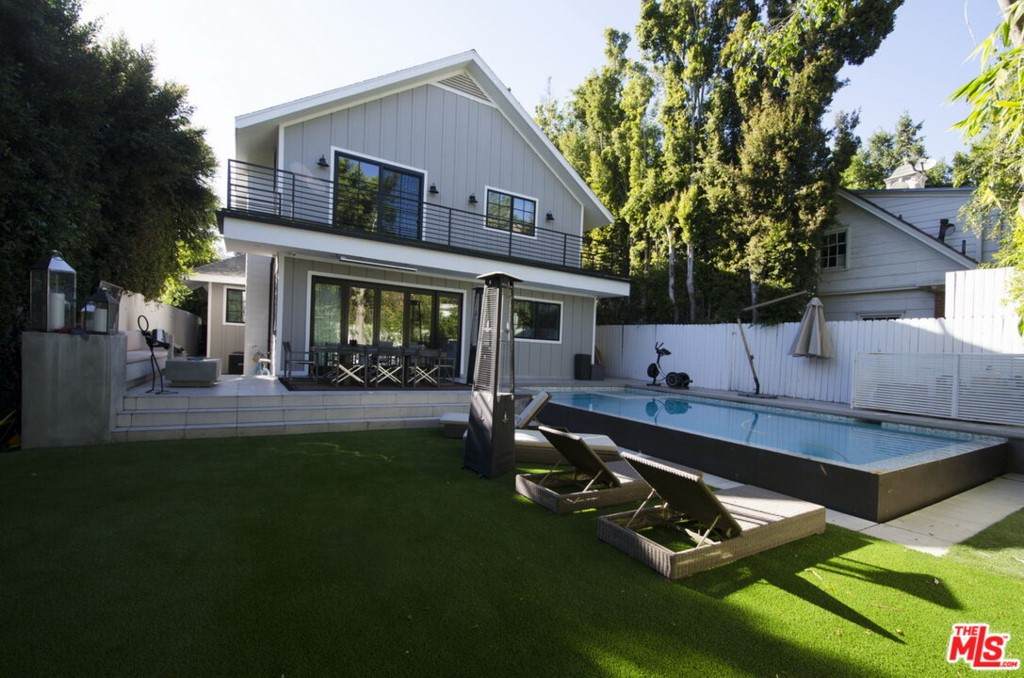 1738 Nichols Canyon Road - Photo 1