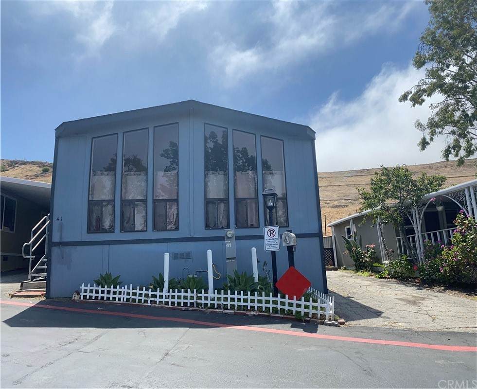 32802 Valle Road - Photo 1