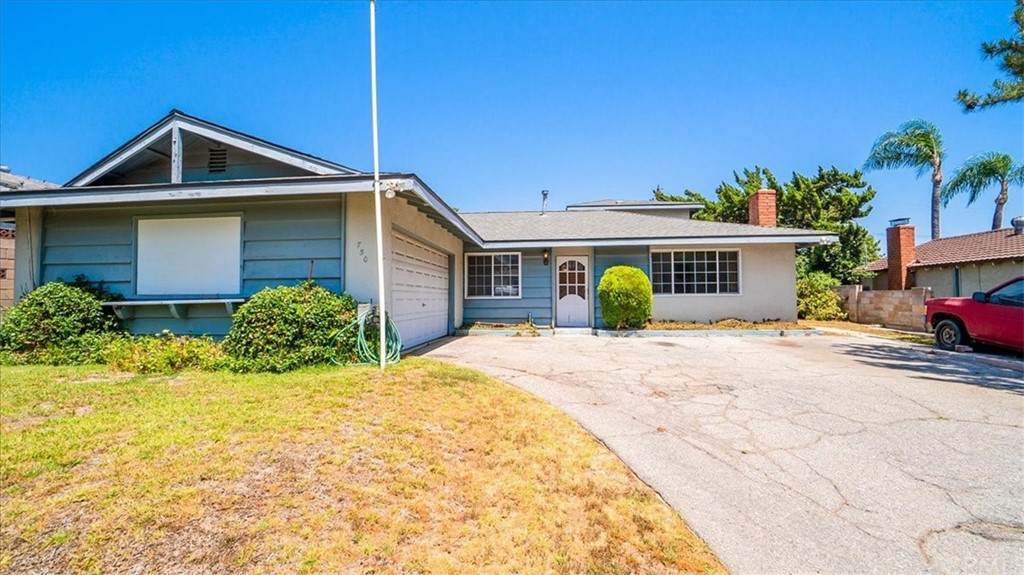 750 Northcape Avenue - Photo 1