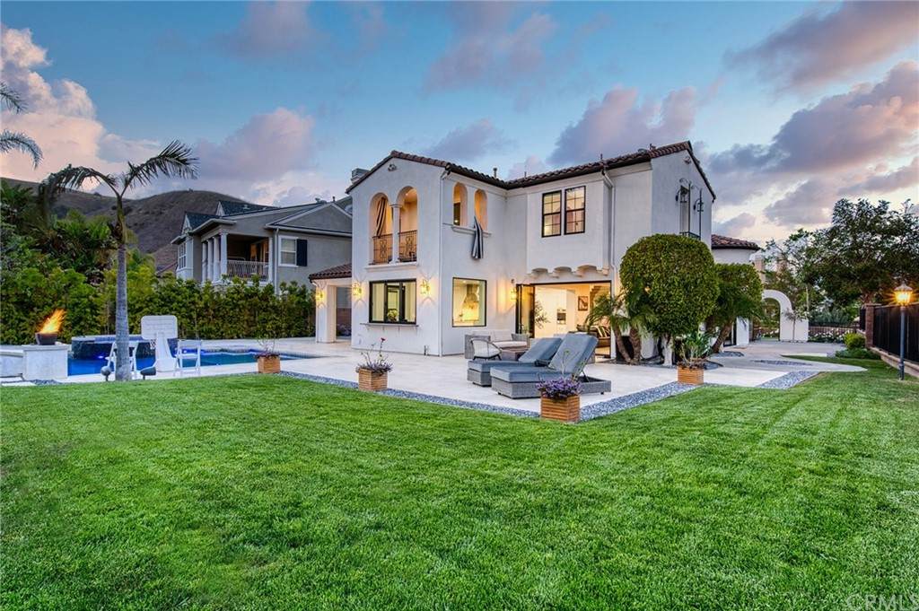 11 Epona Way - Photo 1