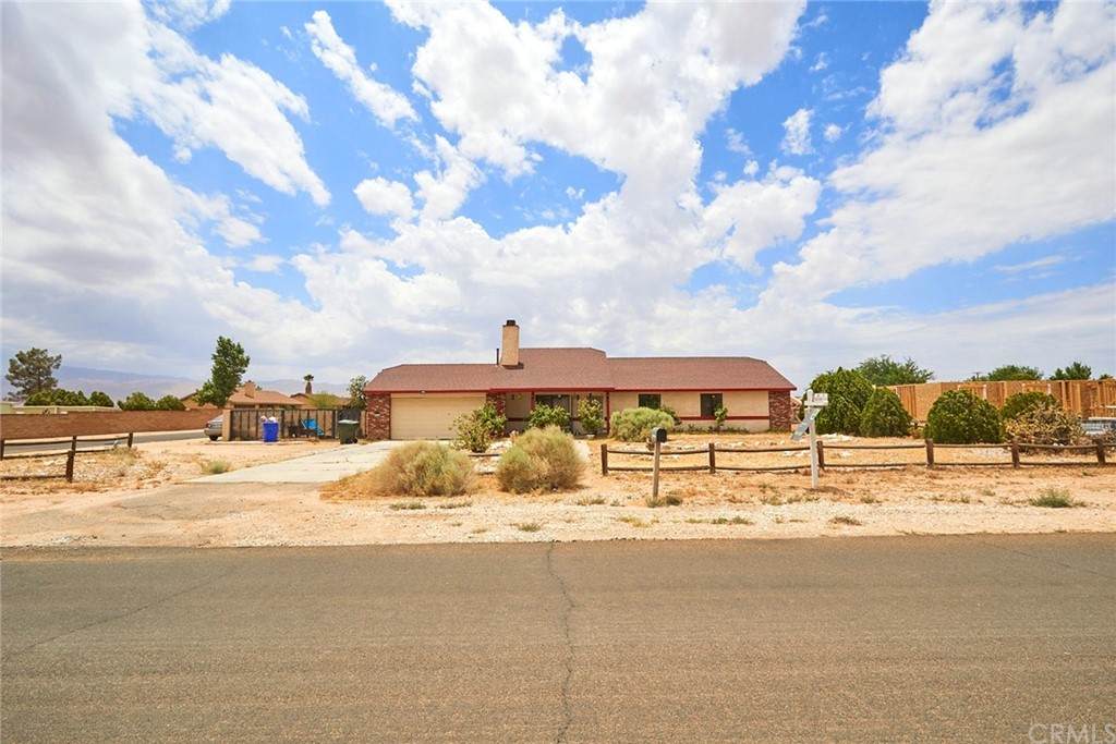22549 Lucilla Road - Photo 1