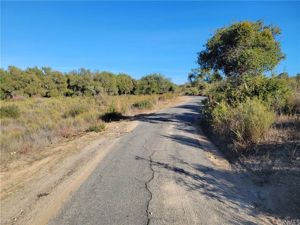 27 Decker Canyon Lane - Photo 1