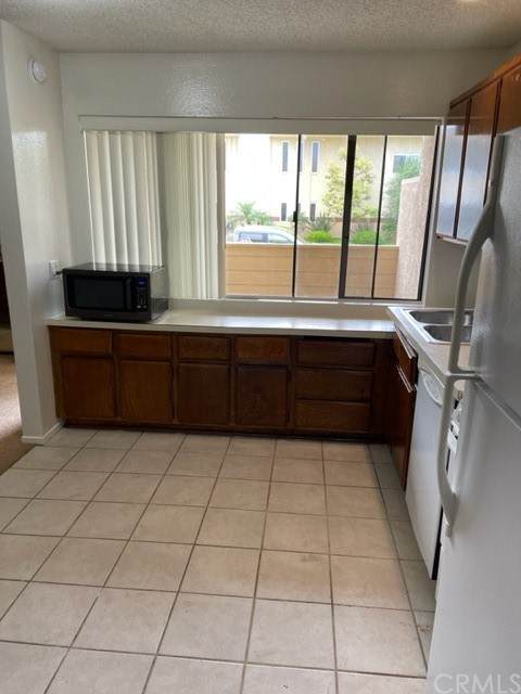 301 Ford Avenue - Photo 1