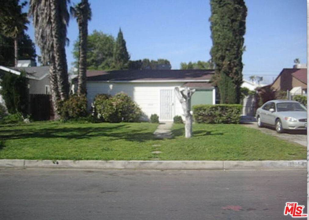 15453 Lemay Street - Photo 1