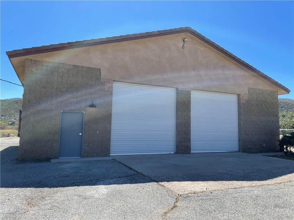 15051 State Highway 173 - Photo 1