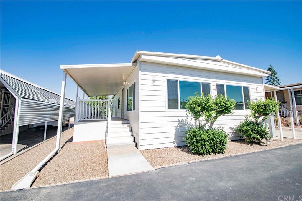 1501 Anza Avenue - Photo 1
