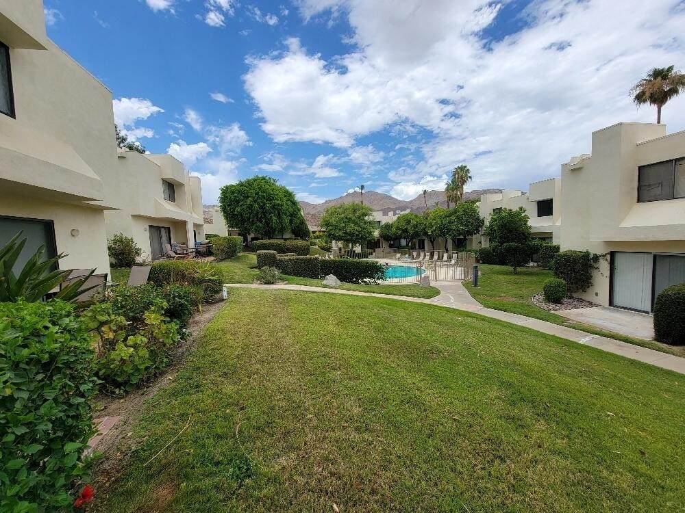 72416 Starburst Drive - Photo 1
