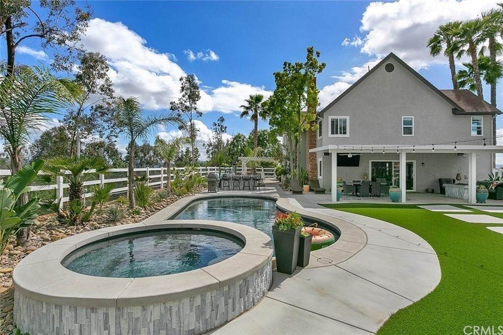 33755 Pauba Road - Photo 1