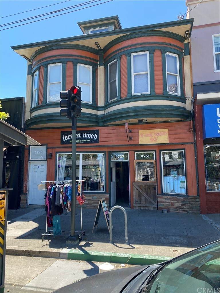 4725 Telegraph Avenue - Photo 1