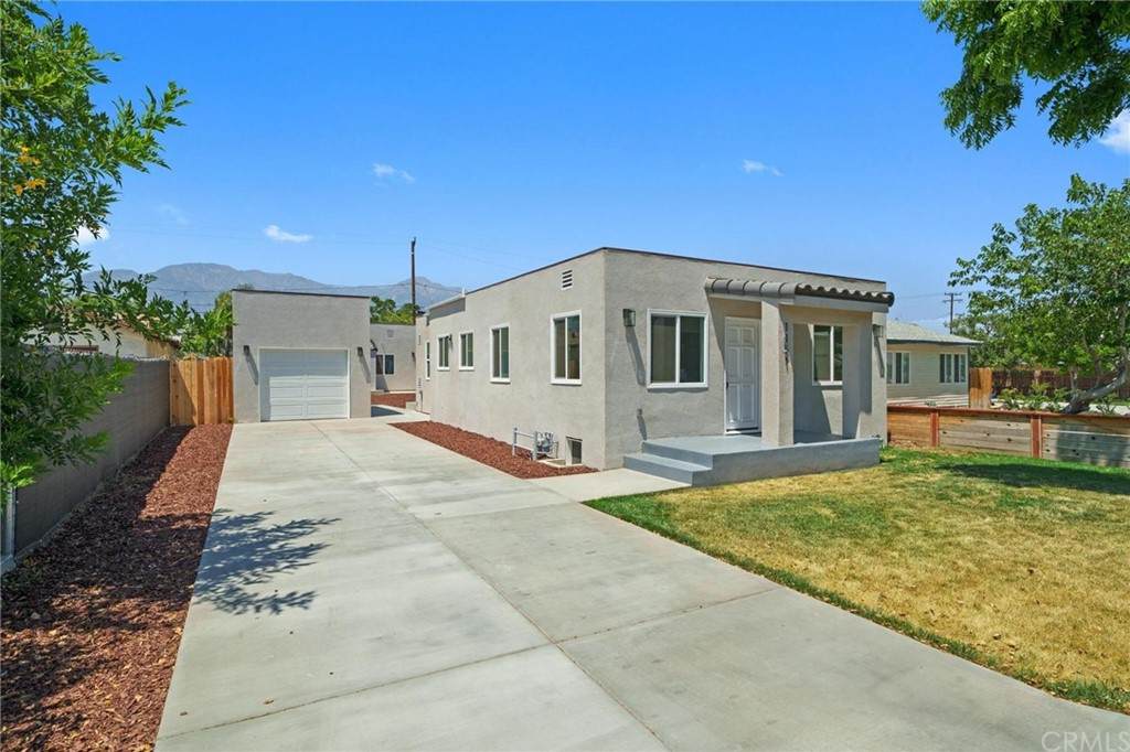 1451 9th Street - Photo 1